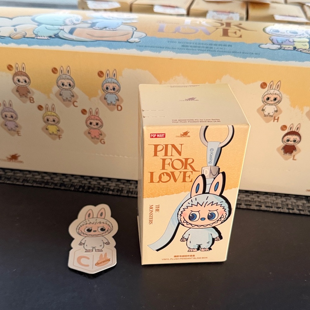 Pop Mart Pin for Love Labubu C